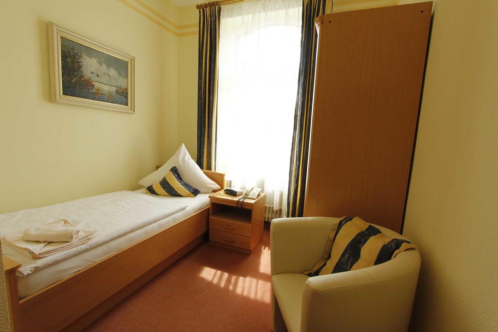 Gasthaus Pension Moselgruss Dieblich Zewnętrze zdjęcie